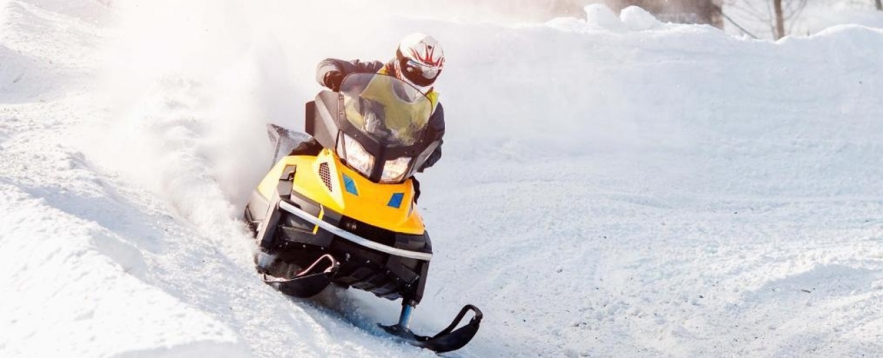 Snowmobiling, Winthrop WA
